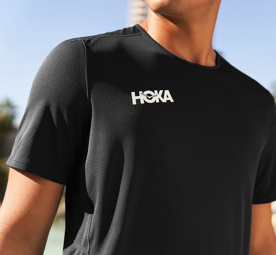 Hoka One One Top Erkek Siyah - Performance Short Sleeve - DE7086924